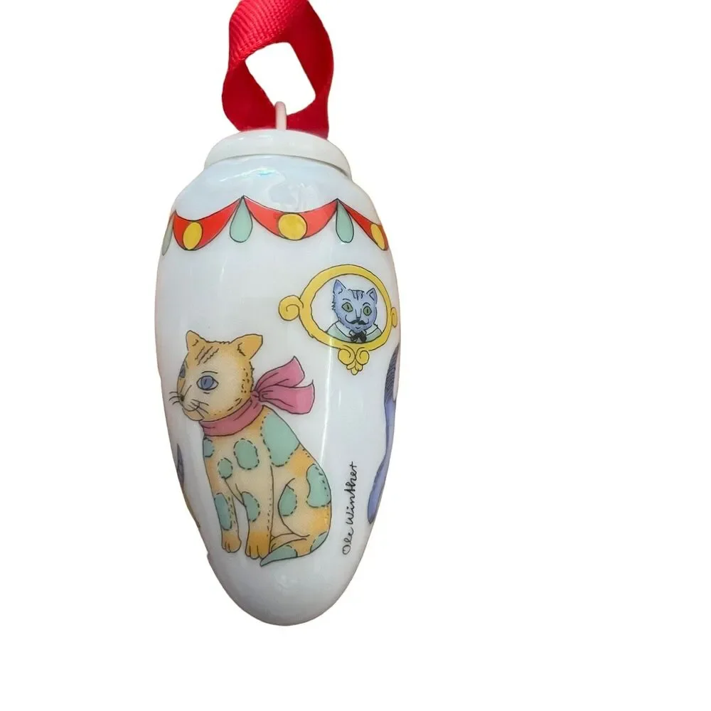 Weihnachts Zapfen Ornament Christmas Pine Cone Ole Winter Porcelain Cat Motif